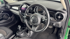 MINI Hatchback 1.5 Cooper Classic 5dr Auto Petrol Hatchback